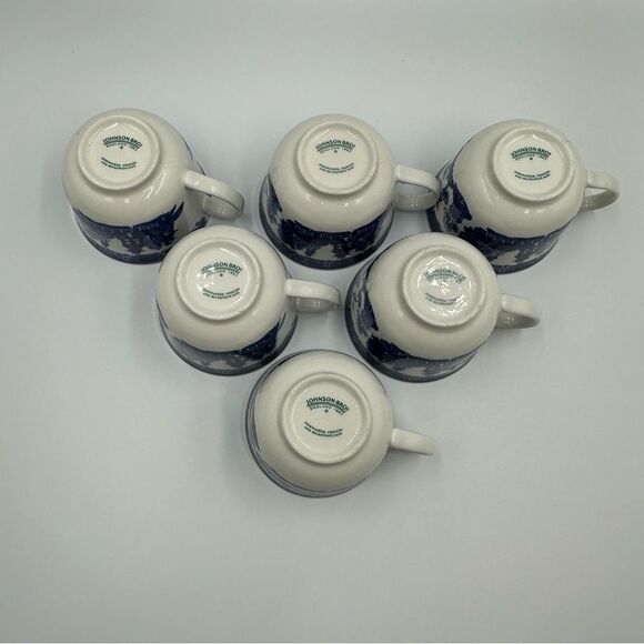 EUC! Vintage Johnson Brothers Blue Willow Teacups Set of 6 - Picture 4 of 8